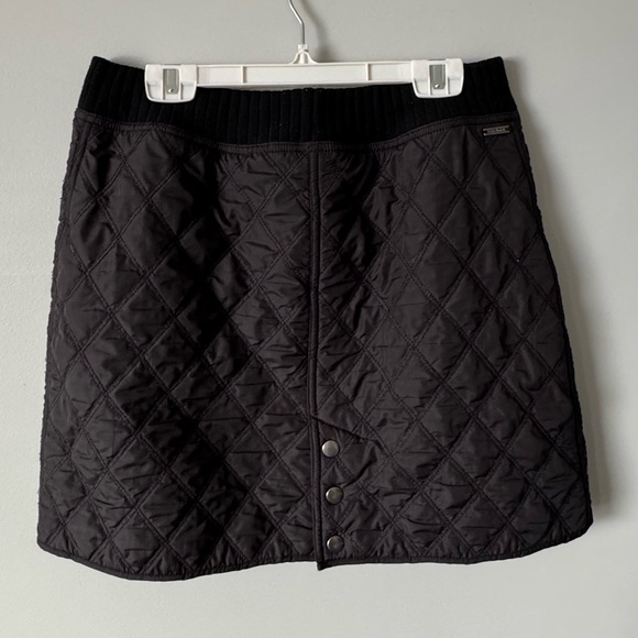 Prana Diva Diamond-Quilted Puffer Skirt Sherpa Lining, Black, DWR Finish, Small - Picture 3 of 10